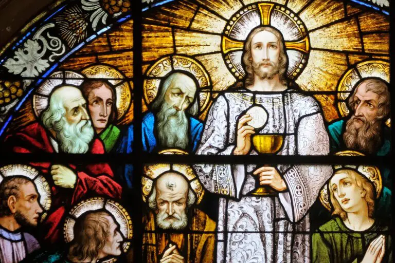 Religious leaders reject reforms that allow queer teachers at their schools