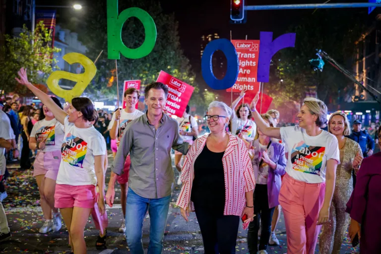 Politicians told to support LGBTI+ community or get out of Mardi Gras parade